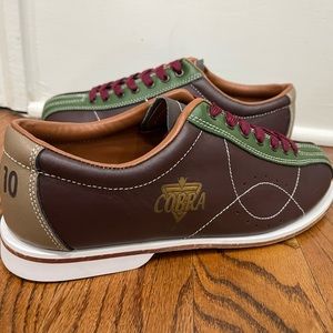 Brand New Ladies TCR3L Cobra Rental Bowling Shoes Laces